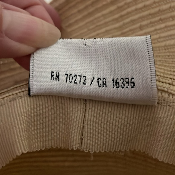 Villager by Liz Clairborne Cream Wide-Brim Packable Hat - Picture 5 of 8